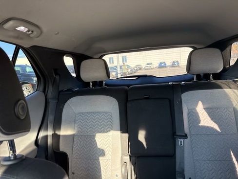 Used 2024 Chevrolet Equinox LS w/ LS Convenience Package image 18