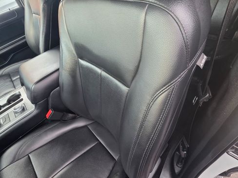 Used 2019 Ford Expedition XLT w/ Equipment Group 202A image 36