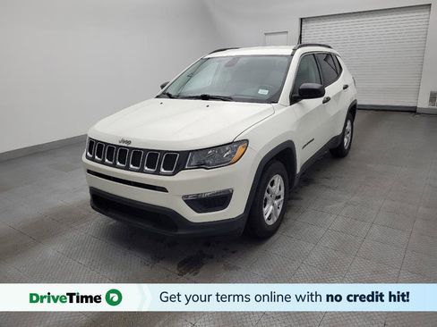 Used 2021 Jeep Compass Sport image 1