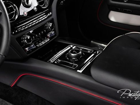 Used 2024 Rolls-Royce Spectre w/ Spectre Launch Package image 35