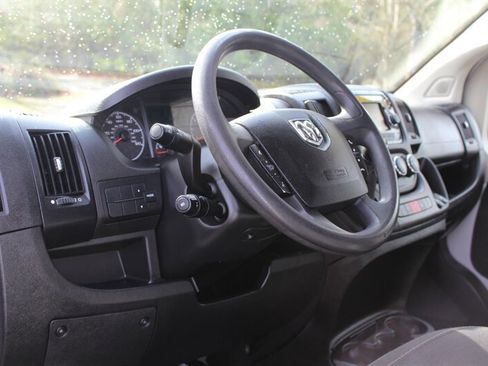 Used 2018 RAM ProMaster 2500 w/ Mopar Trailer Tow Group image 9