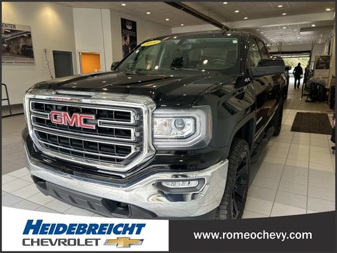 Used 2019 GMC Sierra 1500 SLE w/ SLE Value Package AWD/4WD image 6
