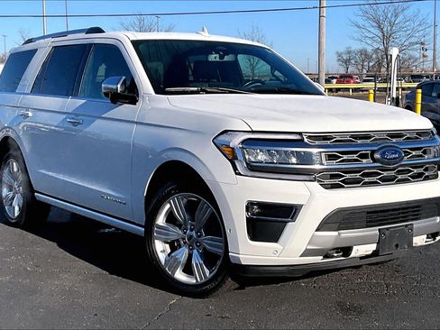Used 2024 Ford Expedition Platinum AWD/4WD image 38