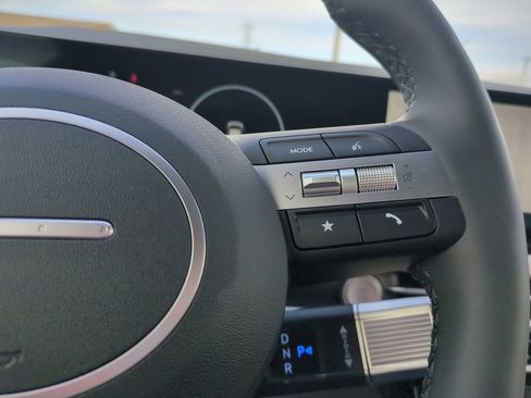 New 2026 Hyundai Tucson Limited image 34