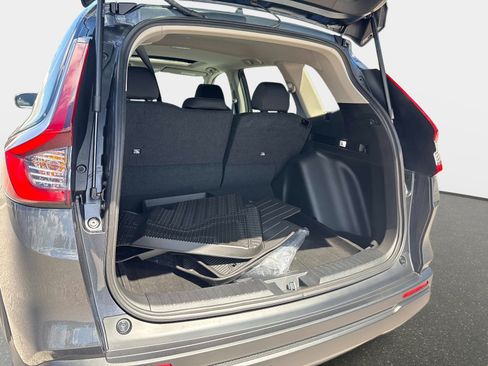 Used 2025 Honda CR-V EX image 10