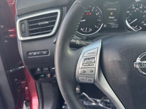 Used 2016 Nissan Rogue SL w/ SL Premium Package AWD/4WD image 16