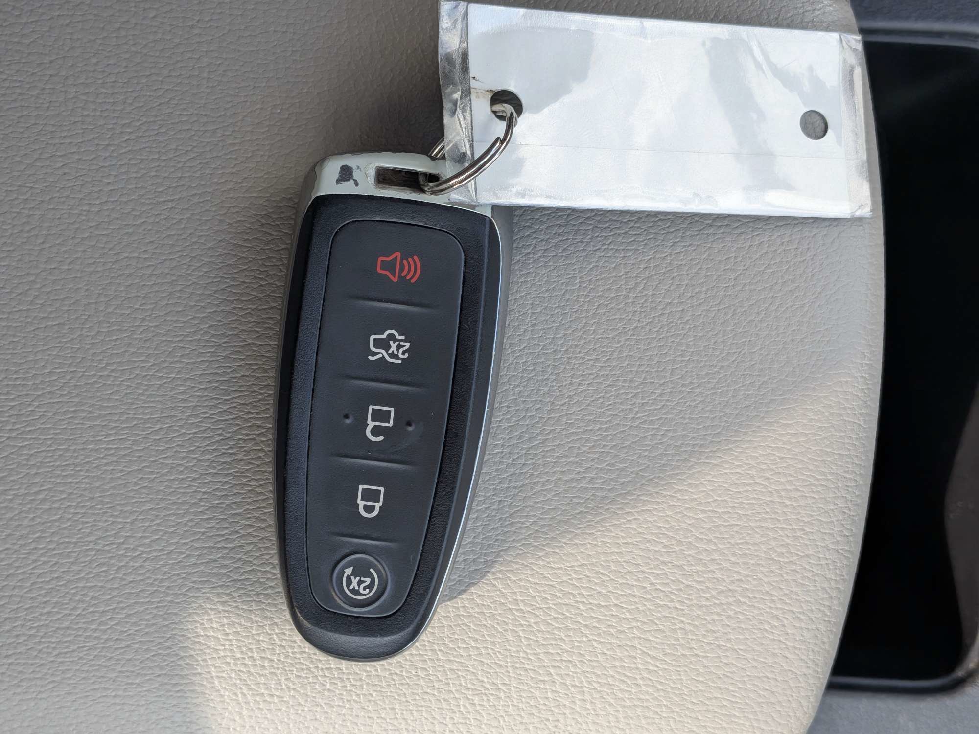 Used 2019 Ford Escape SEL FWD image 34