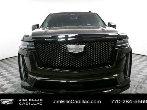 Used 2024 Cadillac Escalade V w/ Heavy-Duty Trailer Package image 36