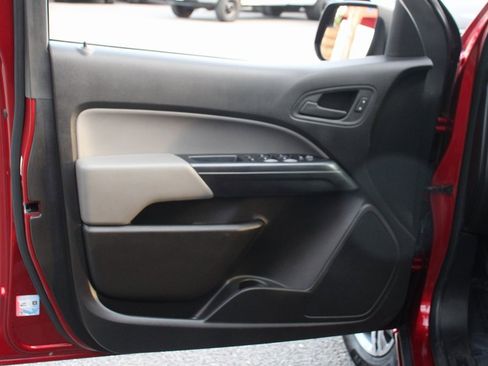 Used 2021 Chevrolet Colorado W/T w/ Custom Special Edition image 14