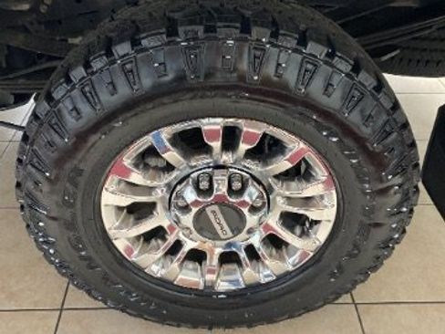 Used 2020 Ford F350 XLT w/ XLT Premium Package AWD/4WD image 27