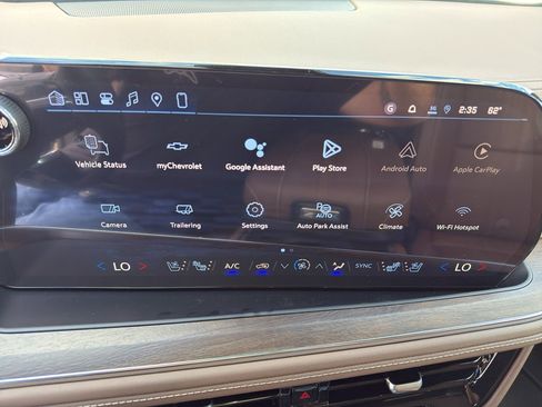 New 2026 Chevrolet Suburban High Country image 18