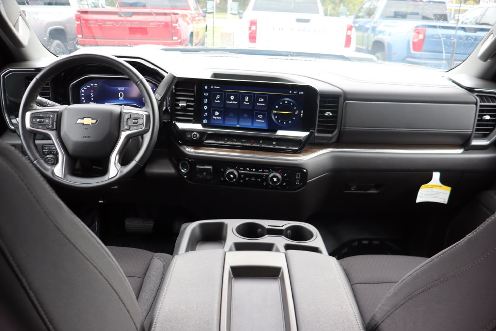 Used 2025 Chevrolet Silverado 3500 LT w/ All Star Edition AWD/4WD image 15
