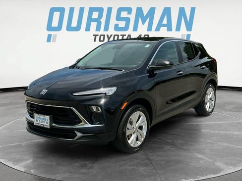 Used 2025 Buick Encore GX Preferred AWD/4WD image 3