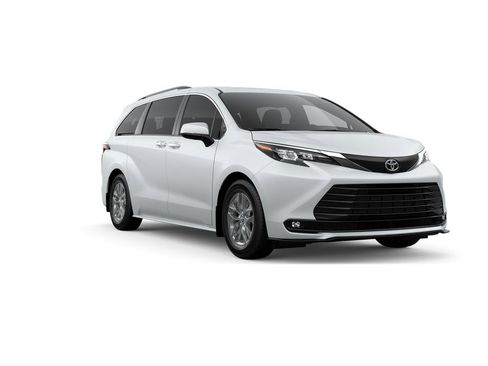 New 2026 Toyota Sienna XLE FWD image 15