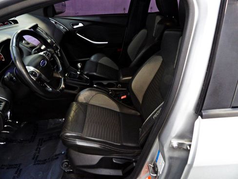 Used 2013 Ford Focus ST FWD image 8