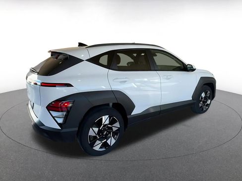 Used 2025 Hyundai Kona SEL image 14