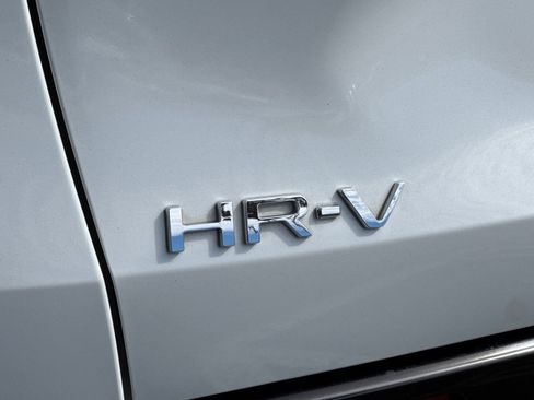 Used 2023 Honda HR-V EX-L image 28