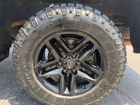 Used 2020 Chevrolet Silverado 1500 LT Trail Boss w/ Bed Protection Package AWD/4WD image 22