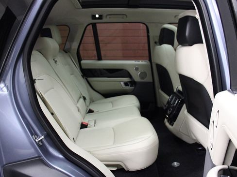 Used 2018 Land Rover Range Rover image 39