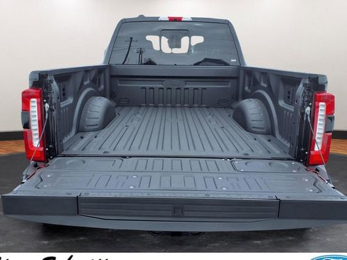New 2026 Ford F350 Lariat w/ Black Appearance Package AWD/4WD image 21