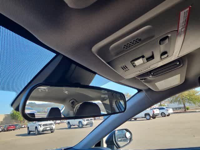 Used 2022 Toyota Camry LE FWD image 26