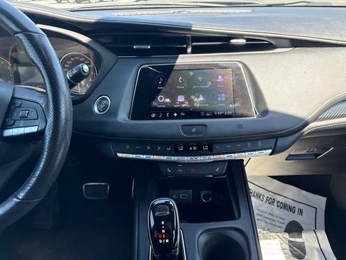 Used 2020 Cadillac XT4 Sport AWD/4WD image 17