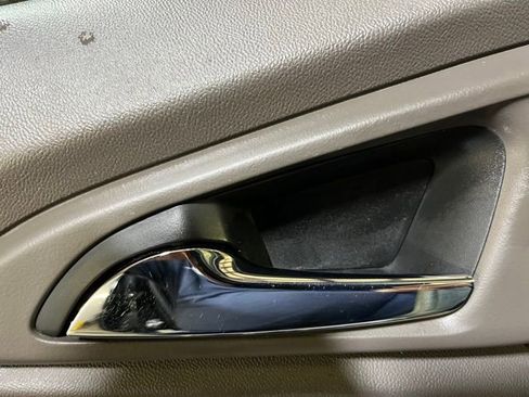 Used 2019 Chevrolet Malibu LT w/ Driver Confidence Package II FWD image 8