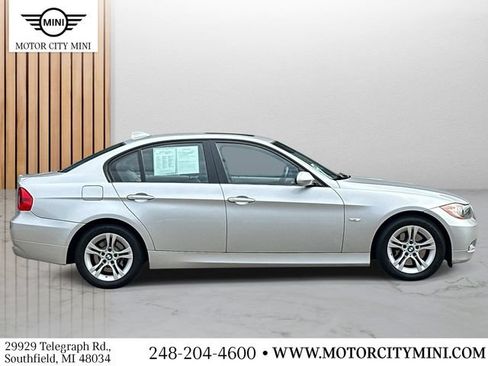 Used 2008 BMW 328xi Sedan AWD/4WD image 2