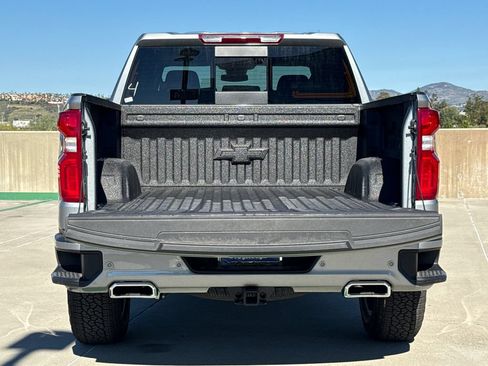 New 2026 Chevrolet Silverado 1500 RST w/ RST All Star Premium Package AWD/4WD image 7
