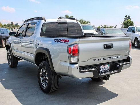 Used 2023 Toyota Tacoma TRD Off-Road w/ Technology Package image 7