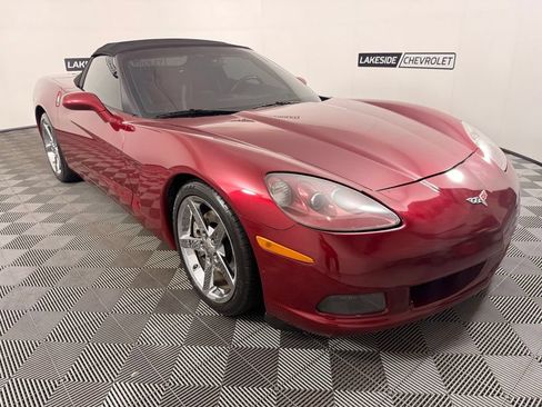 Used 2007 Chevrolet Corvette Convertible w/ Preferred Equipment Group RWD image 9