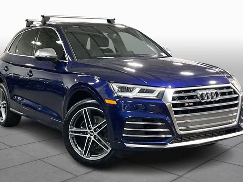 Used 2020 Audi SQ5 Premium Plus w/ Premium Plus Package image 2