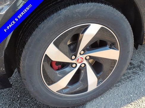 Used 2021 Jaguar F-PACE S image 5