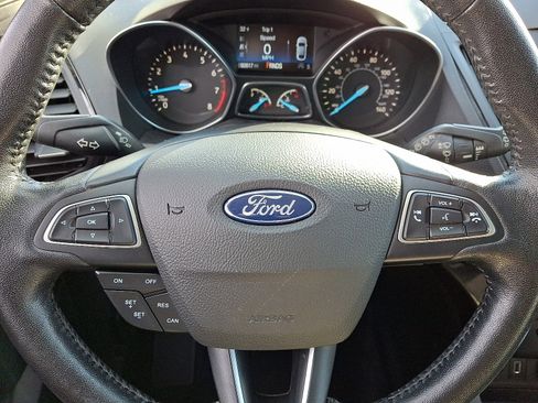 Used 2018 Ford Escape Titanium image 20