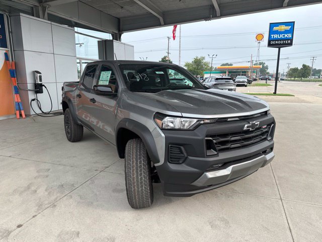 New 2026 Chevrolet Colorado Trail Boss AWD/4WD image 3