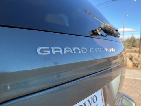 Used 2003 Dodge Grand Caravan Sport image 12
