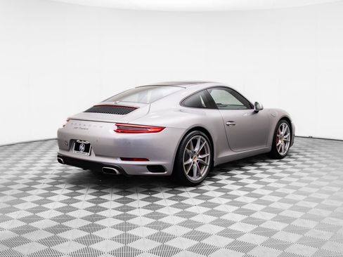 Used 2017 Porsche 911 Carrera image 8