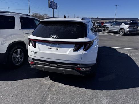 Used 2022 Hyundai Tucson Limited image 5