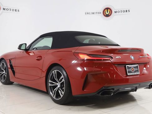 Used 2022 BMW Z4 M40i w/ Premium Package RWD image 4