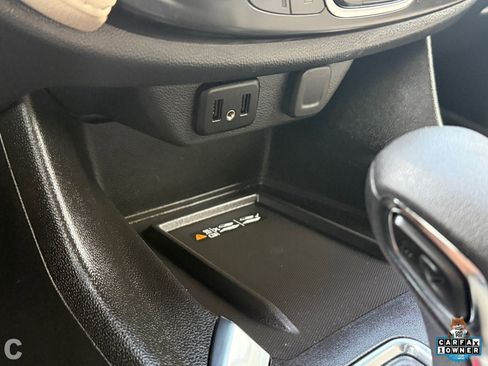 Certified 2023 Chevrolet Traverse LT image 21