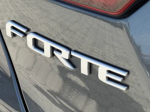 Used 2024 Kia Forte GT-Line w/ GT-Line Premium Package FWD image 35