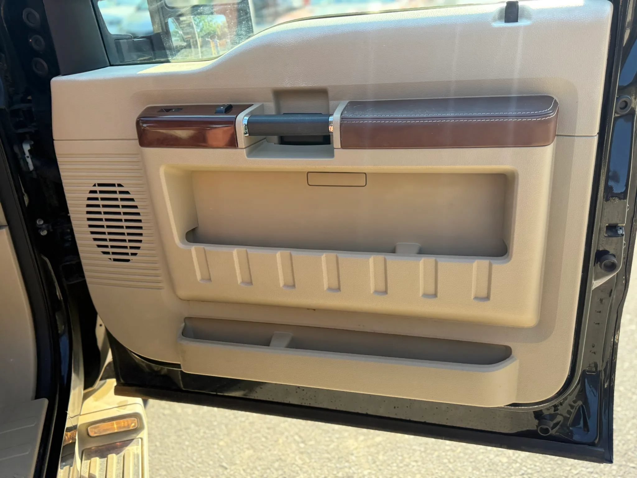 Used 2010 Ford F250 King Ranch AWD/4WD image 15