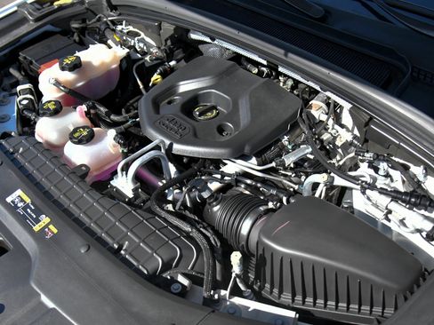 Used 2023 Jeep Grand Cherokee 4WD 4xe image 57