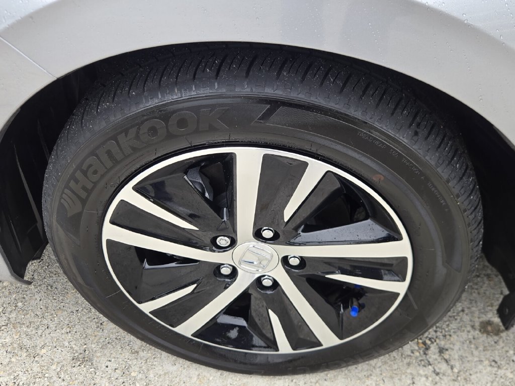 Used 2024 Honda Civic LX image 10