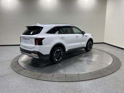 New 2026 Kia Sorento S AWD/4WD image 6