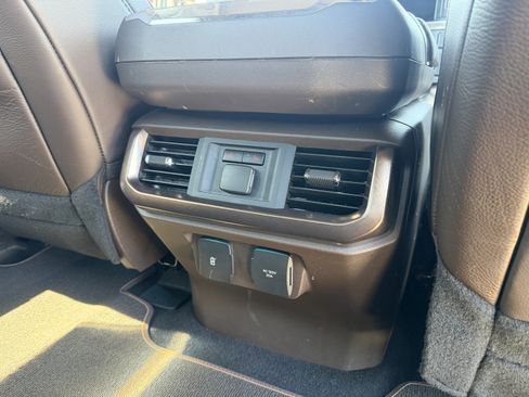 Used 2025 Ford F150 King Ranch w/ FX4 Off-Road Package AWD/4WD image 26