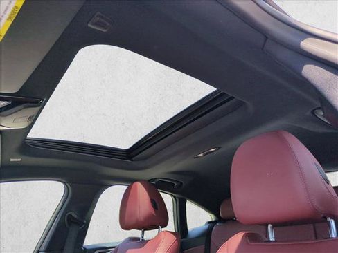 Used 2023 BMW i4 eDrive35 w/ Premium Package RWD image 16