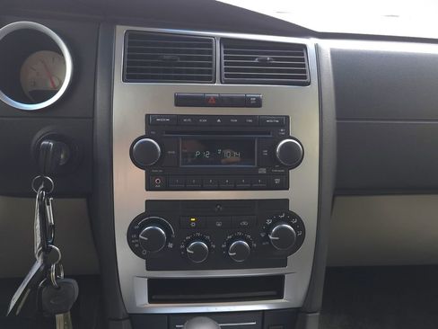 Used 2006 Dodge Charger R/T w/ Road/Track Performance Group RWD image 23