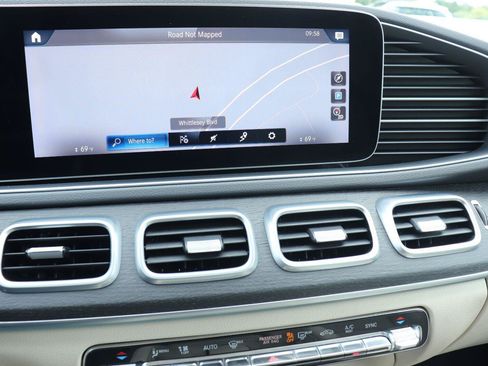Used 2020 Mercedes-Benz GLE 350 image 30