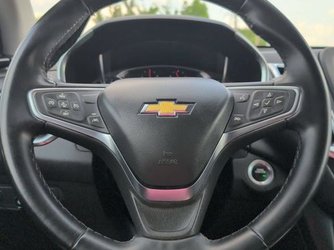 Used 2024 Chevrolet Equinox LT AWD/4WD image 12